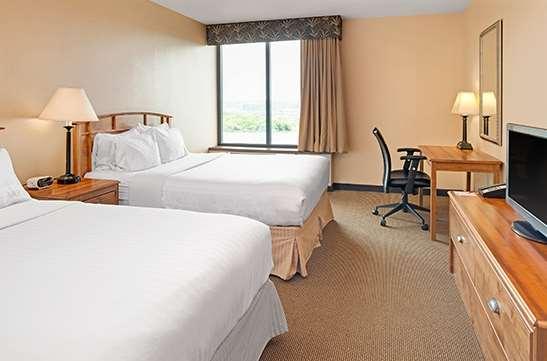 Coco Key Water Resort Omaha Room photo